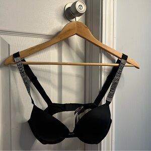 Victoria sercret bomb shell bra PUSH UP